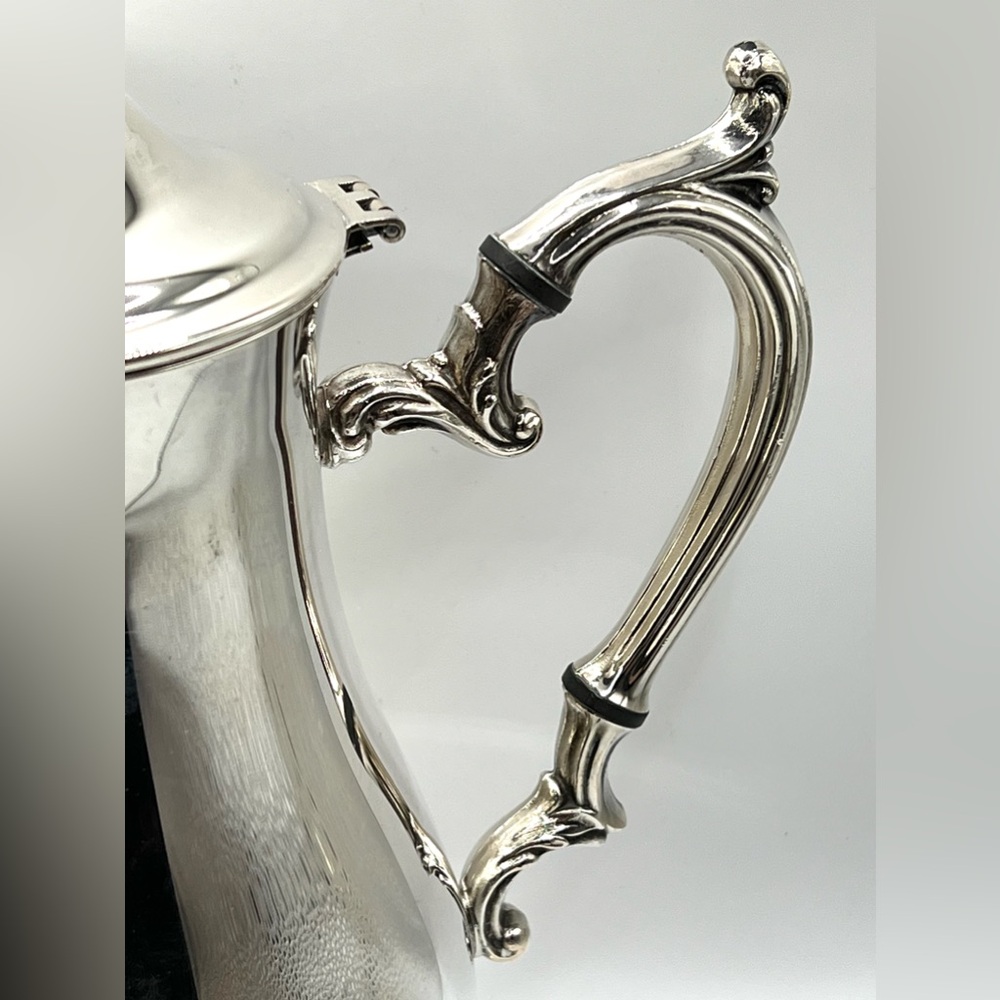 VTG WM Rogers 800 Silver Plated Footed Victorian Style Coffee Tea Pot w/Lid 10" - Picture 4 of 10